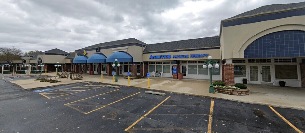 More Photos Of 7201 W College Dr, Palos Heights Freestanding For Lease