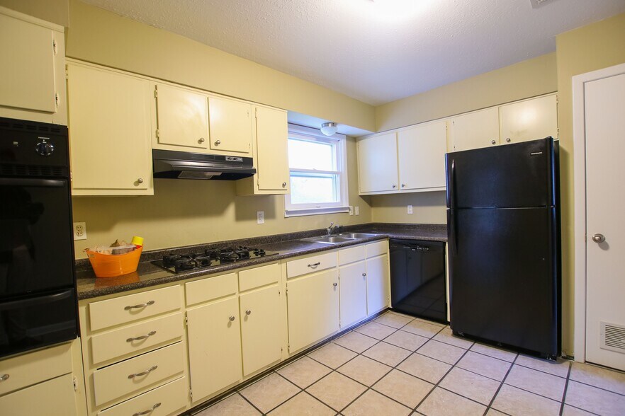 More Photos Of , Jonesboro Unknown For Sale