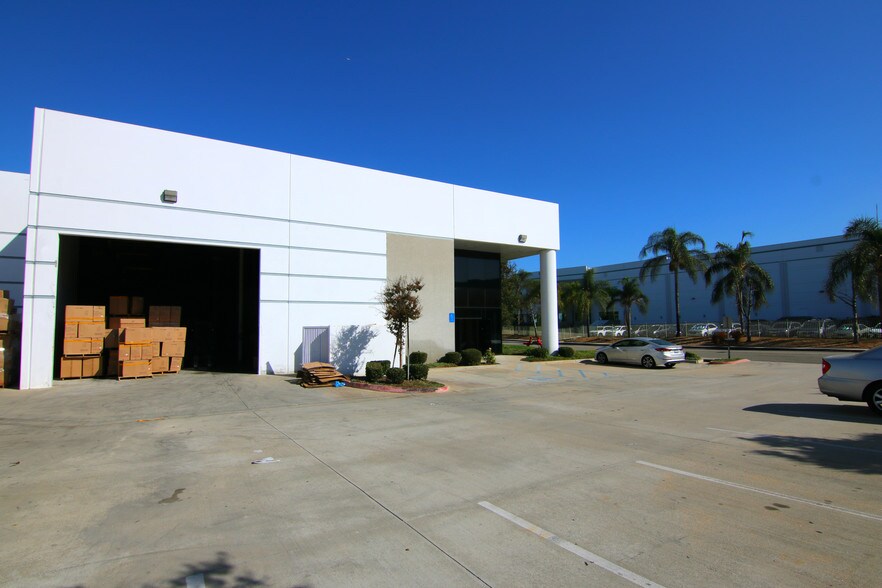 More Photos Of 919 Radecki Ct, Rowland Heights Warehouse For Lease