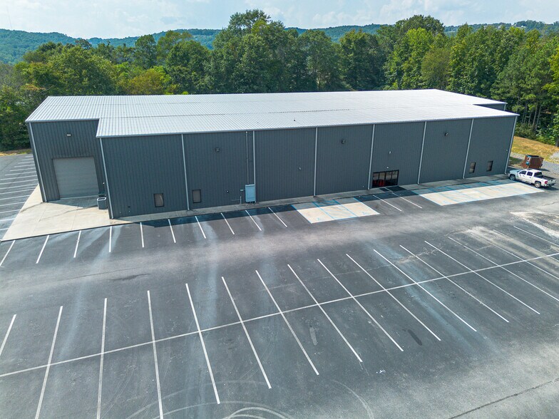 More Photos Of 4100 AL Highway 69, Guntersville Sports And Entertainment For Sale