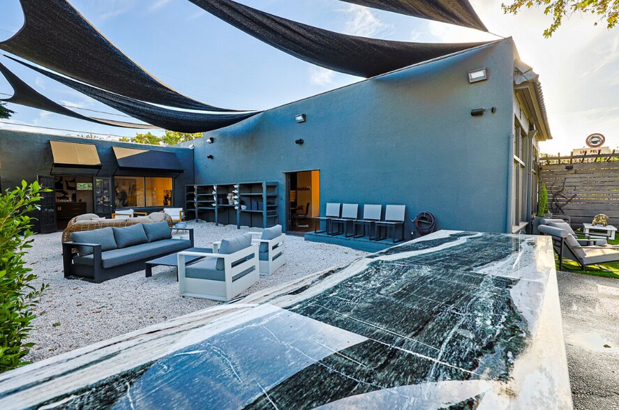 Primary Photo Of 3154 Los Feliz Blvd, Los Angeles Storefront For Sale