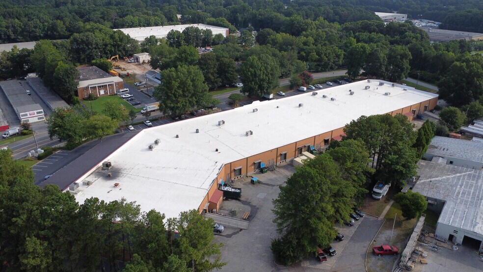 More Photos Of 2395 Pleasantdale Rd, Doraville Warehouse For Lease