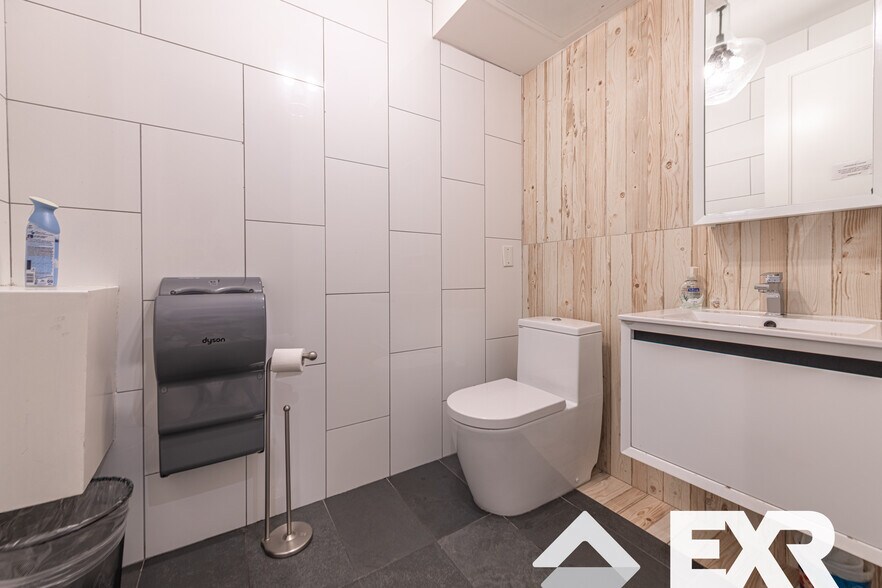 More Photos Of 45 Claver Pl, Brooklyn Storefront Retail Residential For Sale