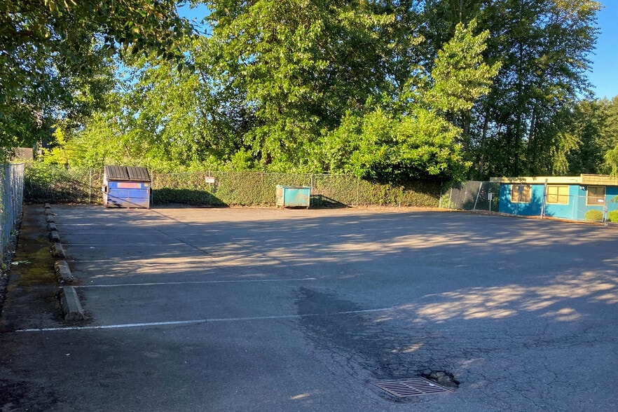 More Photos Of 2103 Harrison Ave NW, Olympia Unknown For Lease