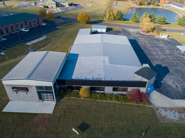 More Photos Of 665 W Connexion Way, Columbia City Flex For Sale