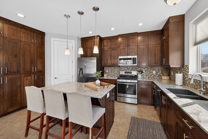 More Photos Of 673 W 470 N, Moab Specialty For Sale
