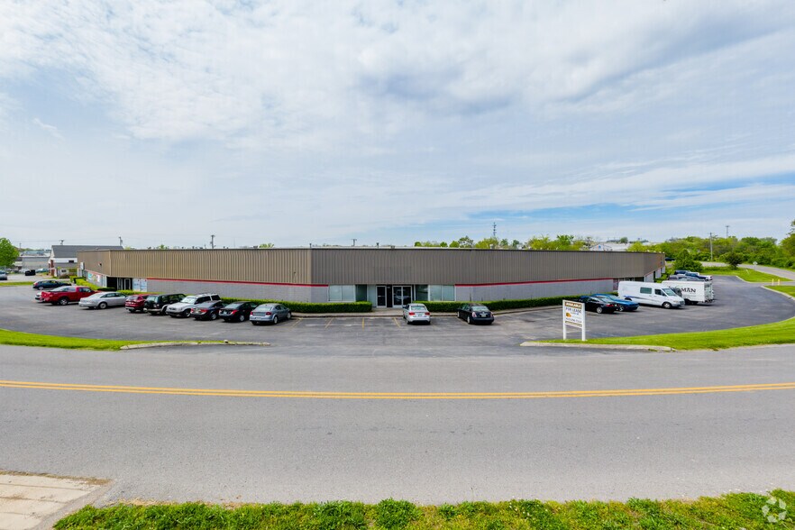 More Photos Of 2601-2623 Cruzen St, Nashville Industrial For Lease