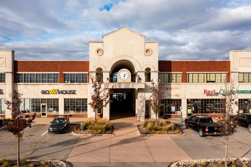 More Photos Of 1170-1254 Walton Blvd, Rochester Hills General Retail For Lease