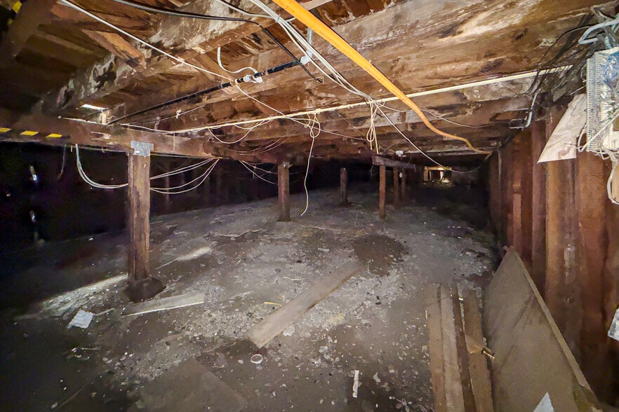 More Photos Of 612 Natoma St, San Francisco Warehouse For Sale