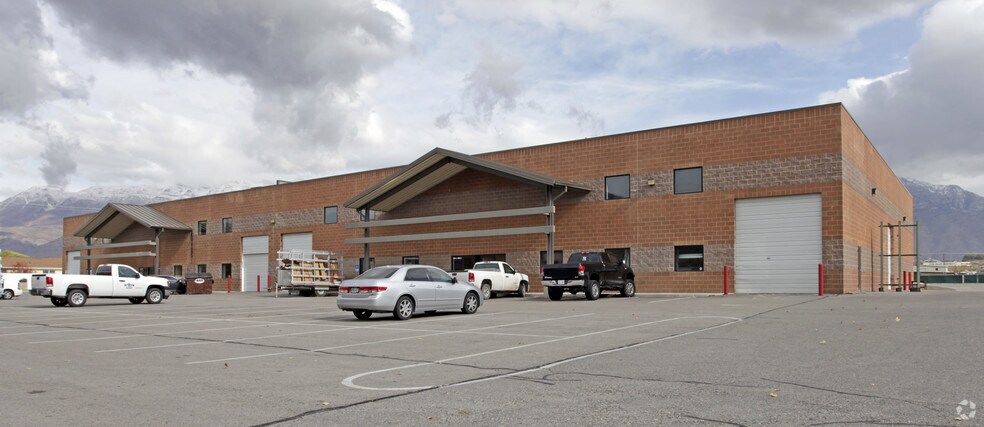More Photos Of 1015-1045 S 1680 W, Orem Warehouse For Lease