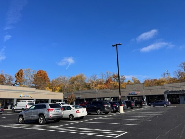 More Photos Of 90 Alexandria Pike, Fort Thomas Unknown For Lease