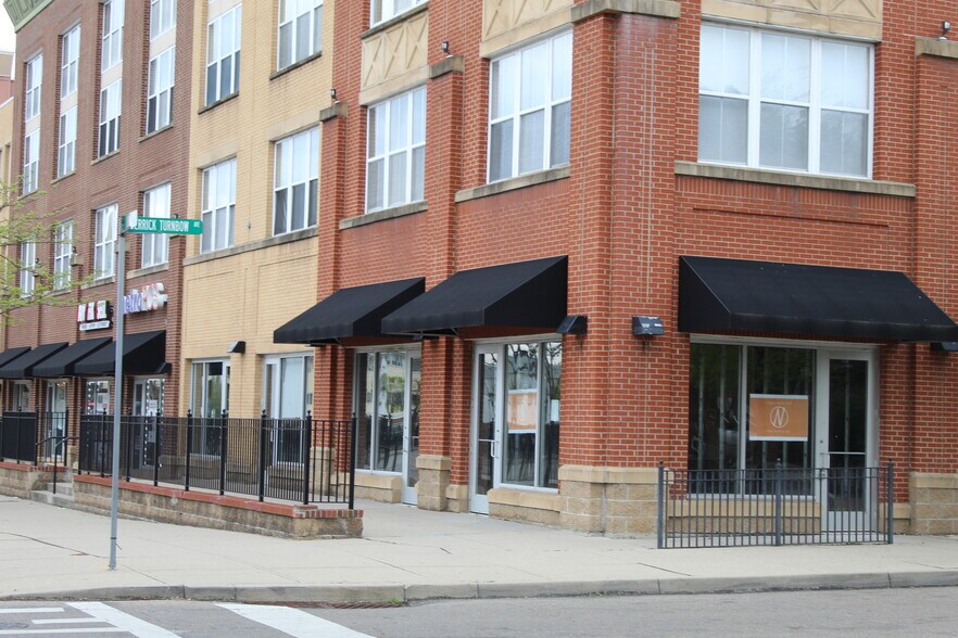 More Photos Of 1202 Linn St, Cincinnati Apartments For Lease