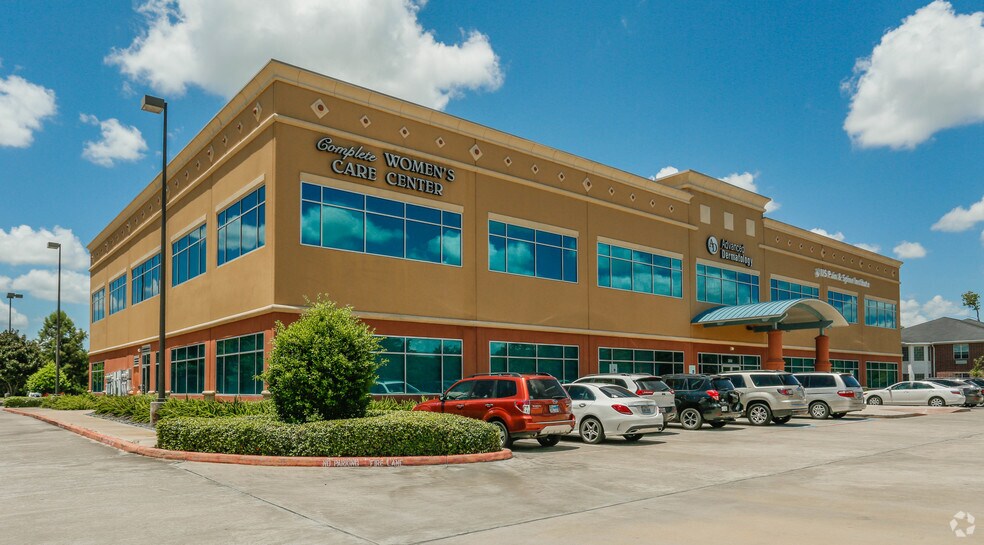 More Photos Of 2950 Cullen Pky, Pearland Medical For Lease