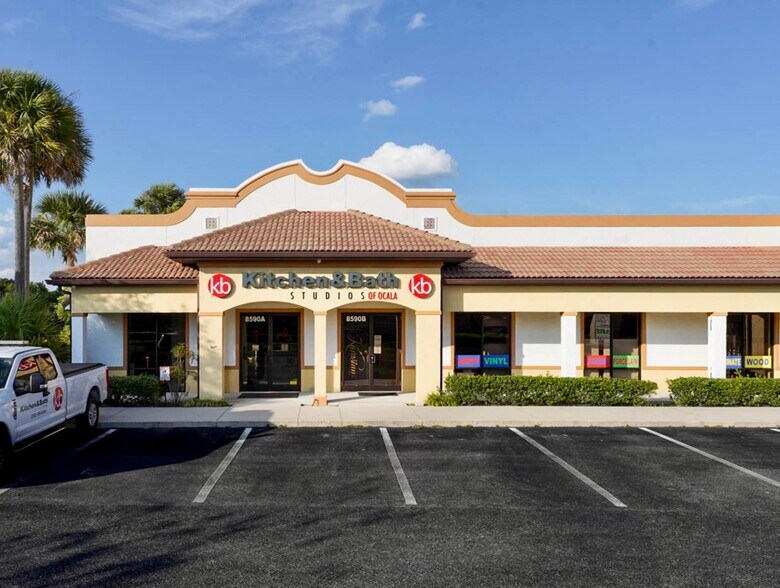 More Photos Of 8590 E CR-466, Lady Lake Freestanding For Sale