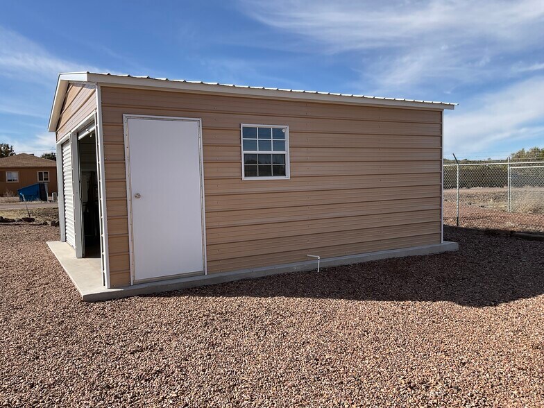 More Photos Of 8356 Silver Creek Dr, Show Low Office For Sale