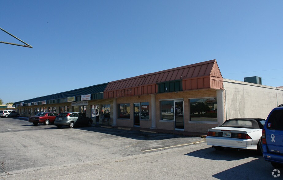 More Photos Of 4515-4527 Del Prado Blvd S, Cape Coral Freestanding For Lease