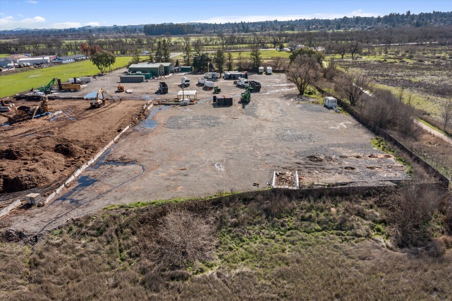 More Photos Of 6263 Sebastopol Ave, Sebastopol Land For Lease