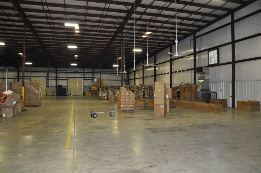 More Photos Of 5100 Rex McLeod Dr, Sanford Manufacturing For Sale