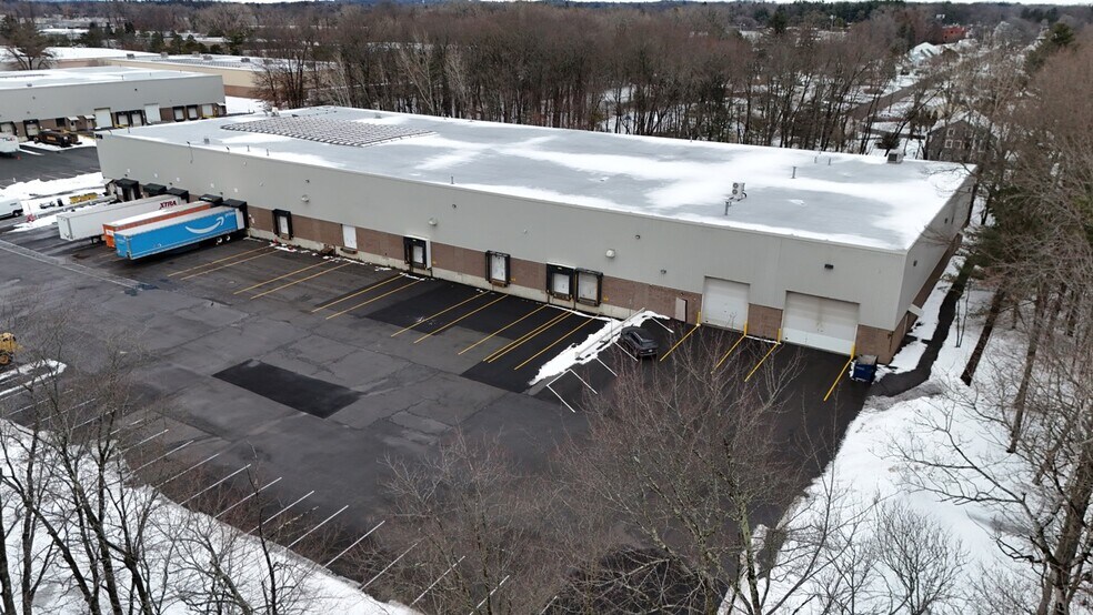 More Photos Of 30B Post Rd, Colonie Warehouse For Lease