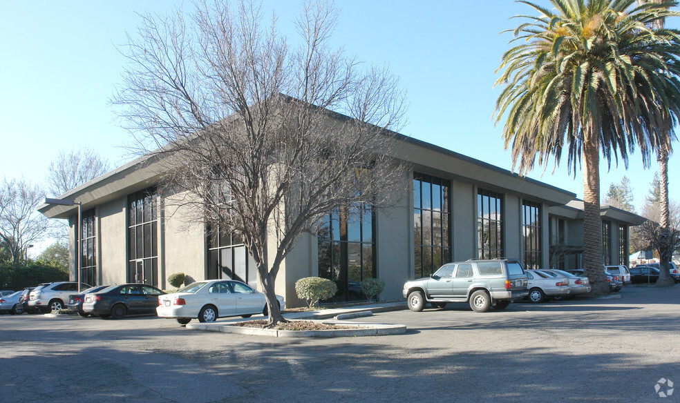 Primary Photo Of 828 S Bascom Ave, San Jose Medical For Lease