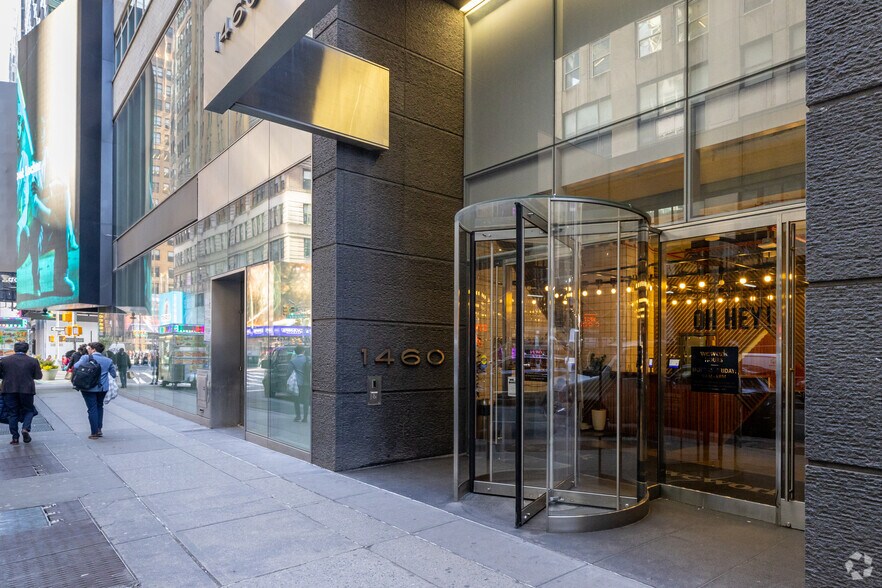 More Photos Of 1460 Broadway, New York Coworking Space