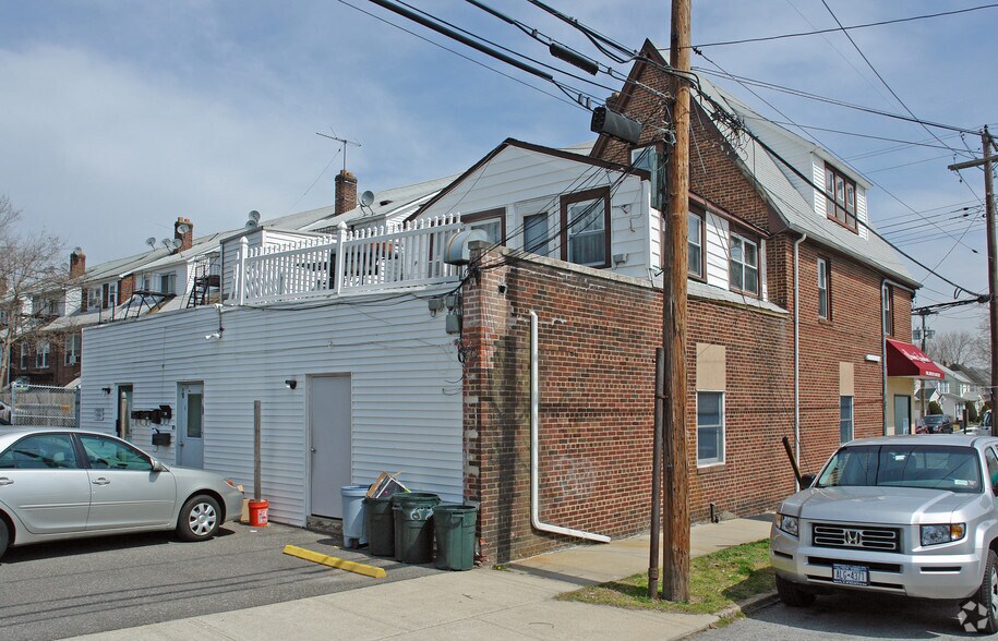 More Photos Of 637 Willis Ave, Williston Park Storefront Retail Office For Lease