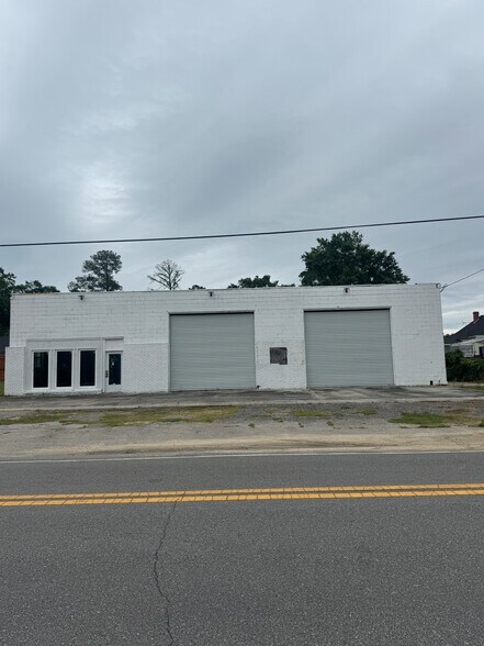 More Photos Of 16493 SE Main St, Blountstown Industrial For Lease