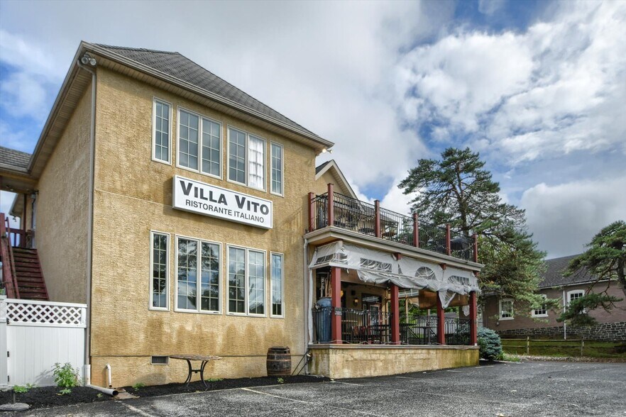 More Photos Of 315 Alumni Ave, Harleysville Restaurant For Sale