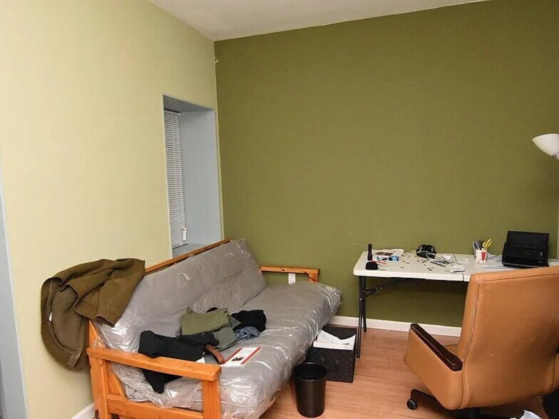 More Photos Of 118 S 46th St, Philadelphia Multifamily For Sale