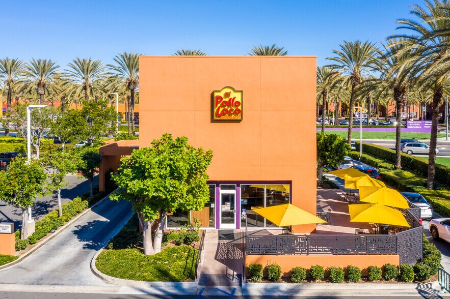 More Photos Of 2915-3011 El Camino Real, Tustin Unknown For Lease