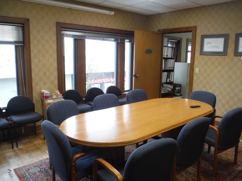 More Photos Of 202 Pacific Ave, Bremerton Office For Lease