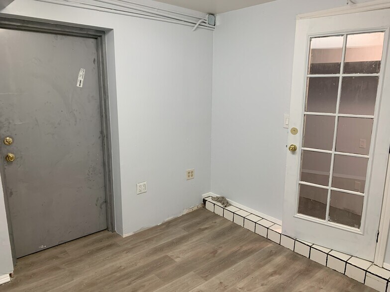 More Photos Of 500 Laguna St, San Francisco Apartments For Lease