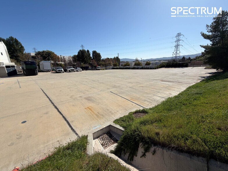 More Photos Of 28141 Kelly Johnson Pky, Santa Clarita Land For Lease