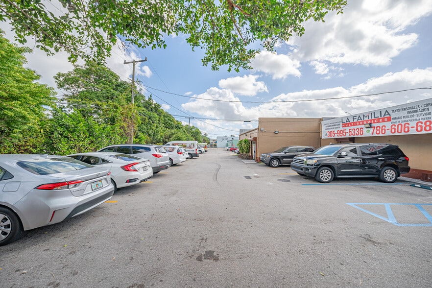 More Photos Of 1057-1067 NW 119th St, Miami Storefront For Sale