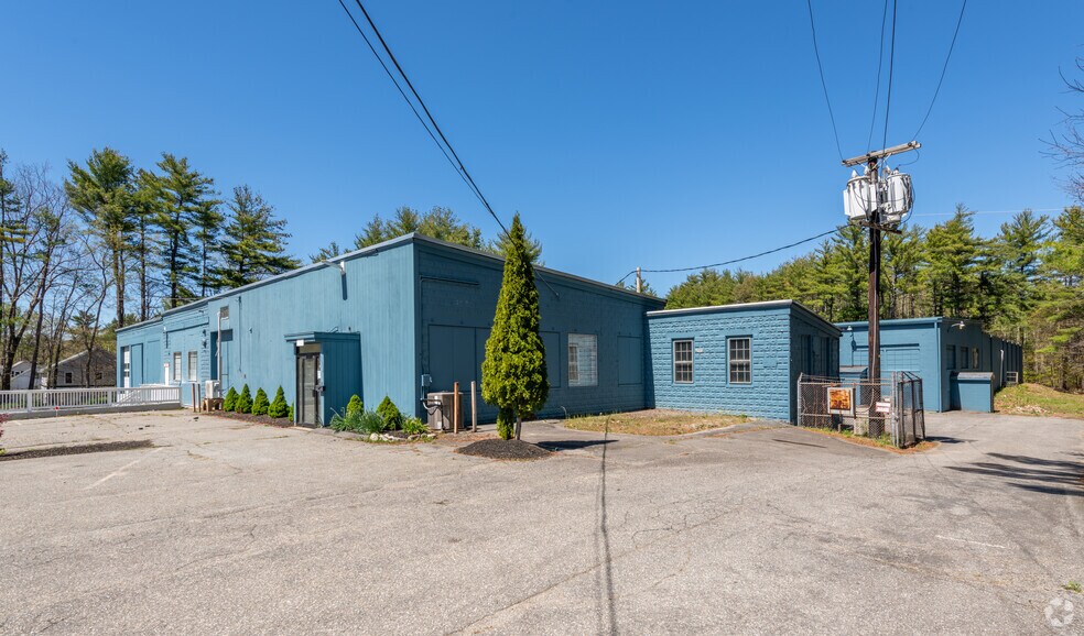 More Photos Of 365 Main St, Townsend Warehouse For Lease