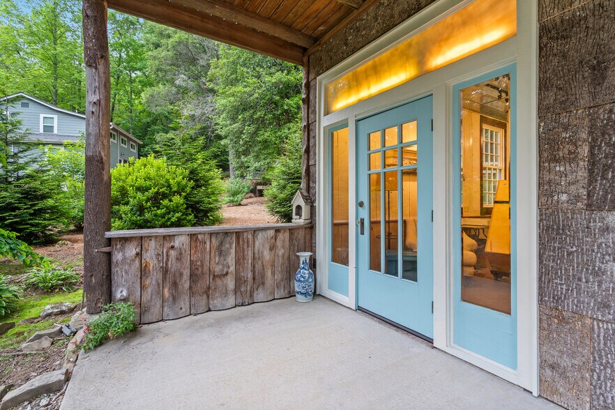 More Photos Of 7142 Highway 76 W, Clayton Storefront For Sale