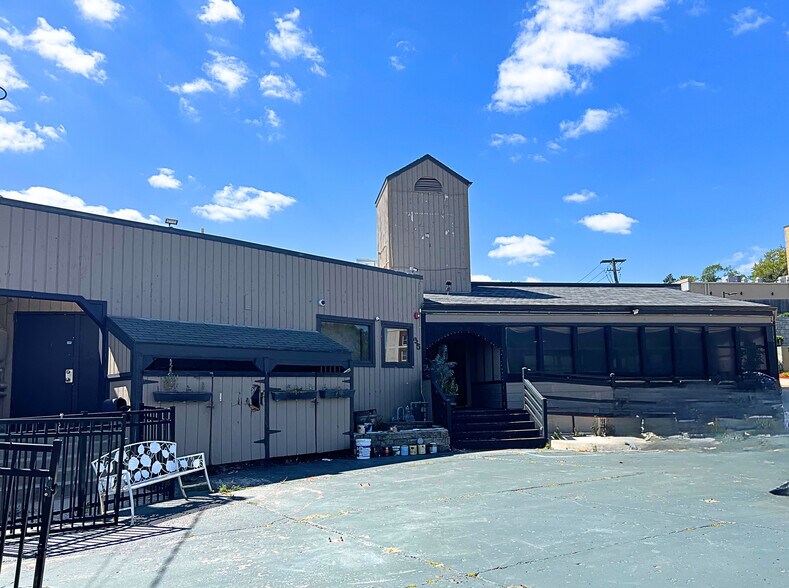 More Photos Of 35 N Water St, Batavia Restaurant For Sale