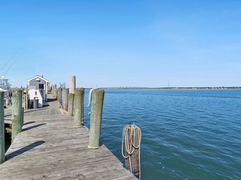 More Photos Of 369 Dune Rd, Hampton Bays Marina For Sale