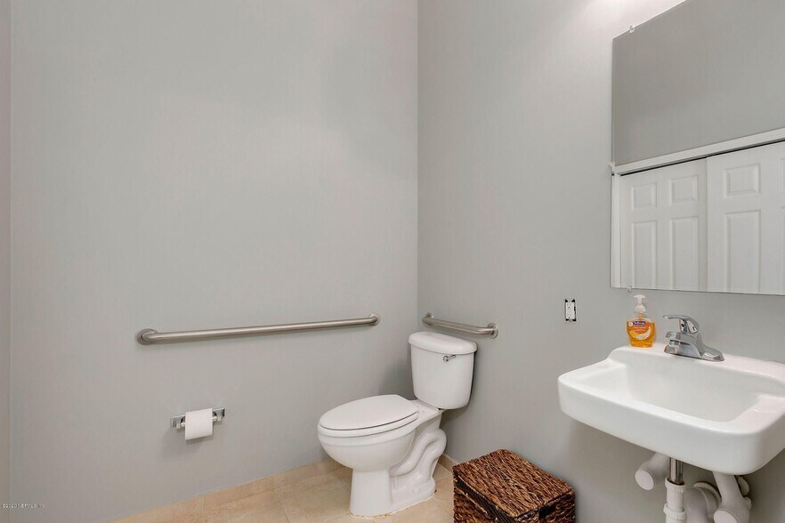 More Photos Of 1633 Race Track Rd, Saint Johns Medical For Lease