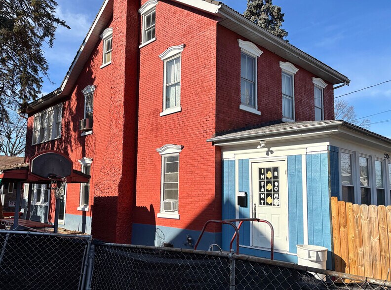Primary Photo Of 2304 S 5th St, Allentown Storefront Retail Residential For Sale