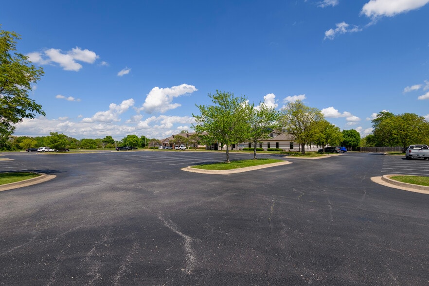 More Photos Of 4150 SE Adams Rd, Bartlesville Medical For Sale