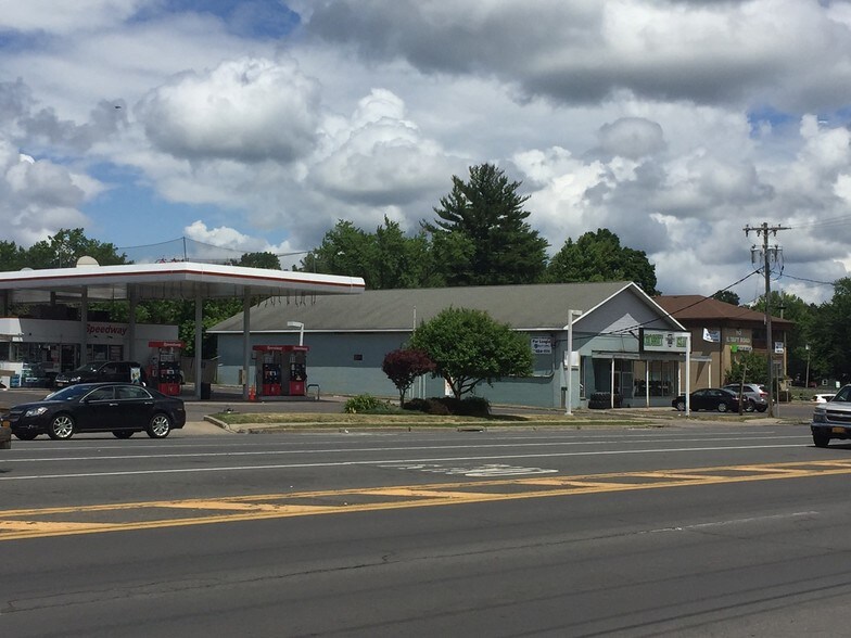 More Photos Of 109-113 E Taft Rd, Syracuse Land For Lease