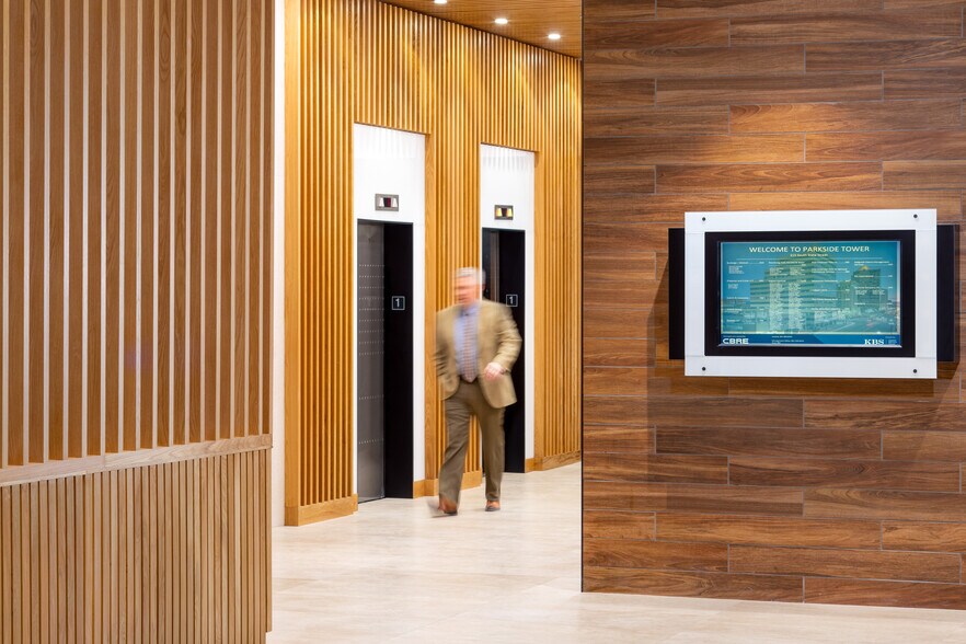 More Photos Of 215 S State St, Salt Lake City Office For Lease