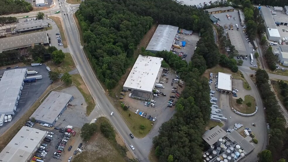 More Photos Of 2435 Stone Mountain Lithonia Rd, Lithonia Distribution For Lease