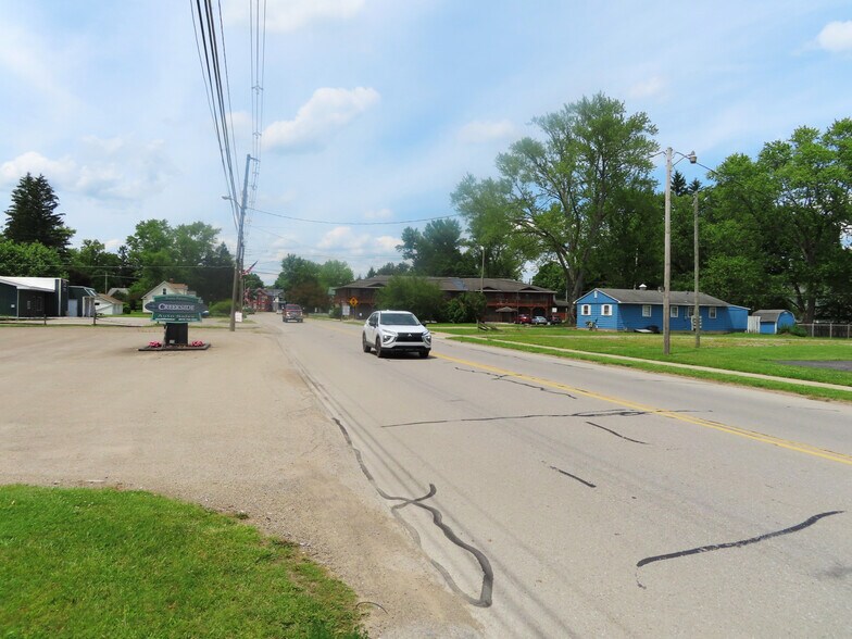 More Photos Of 275 Main St, Saegertown Storefront Retail Residential For Sale