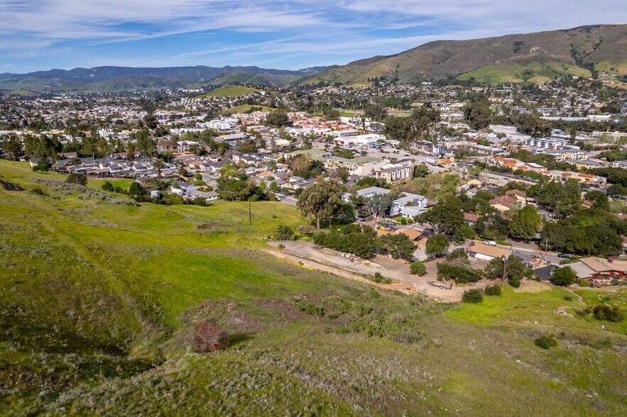 More Photos Of 3291 Rockview Pl, San Luis Obispo Apartments For Sale