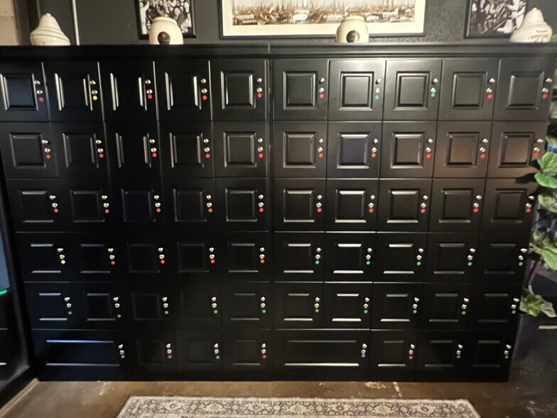 More Photos Of 326 N Chaparral St, Corpus Christi Freestanding For Sale