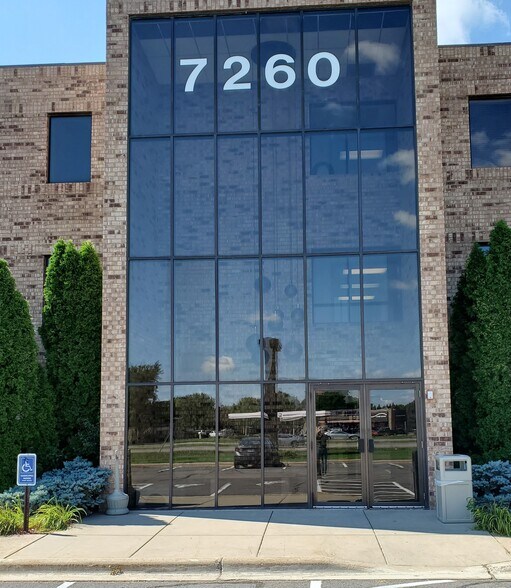 More Photos Of 7260 University Ave NE, Fridley Office For Lease