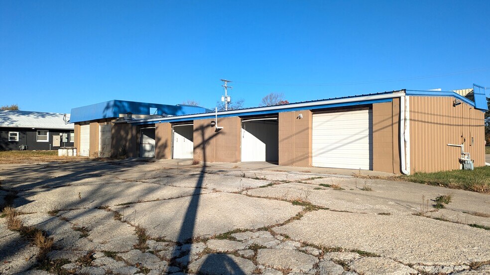 More Photos Of 2337 Washington Rd, Washington Carwash For Sale