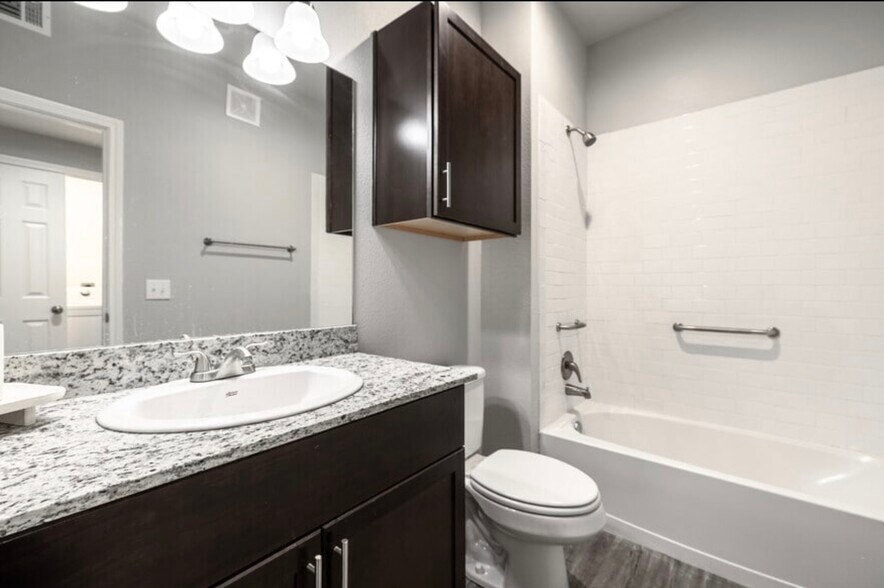 More Photos Of 600 E Marble St, Wylie Apartments For Sale